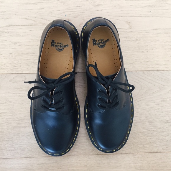 dr martens low top